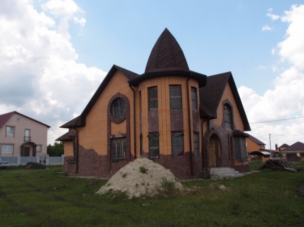 Фотография 7 - Оригинальный 2-х этажный коттедж 300 м2 под отделку в Дубовом