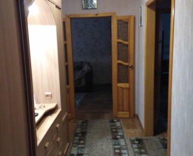 Продаётся 3-комнатная квартира, 74/43/9 м2, этаж 1/10
