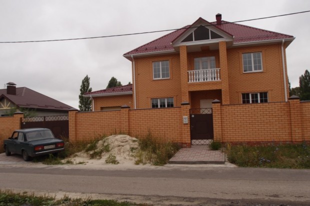 Фотография 3 - Новый коттедж 310 м2 под чистовую отделку в Белгороде в северном районе города