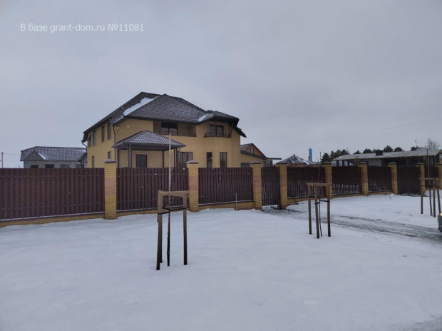 Фотография 38 - Шикарный новый   6-комнатный КОТТЕДЖ 235 м2 с ГАРАЖОМ + коробка 100 м2 ПОД ГОСТЕВОЙ ДОМ И БАНЮ в Таврово