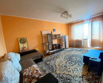  Продам 1-к квартиру   на Харьковской горе,микрорайон ЛУЧ  ,Славянская 7