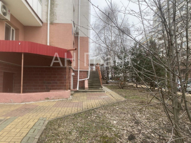 Фотография 27 - Продаётся  коммерческое  помещение 181 м2  ул.Бульвар Юности 23