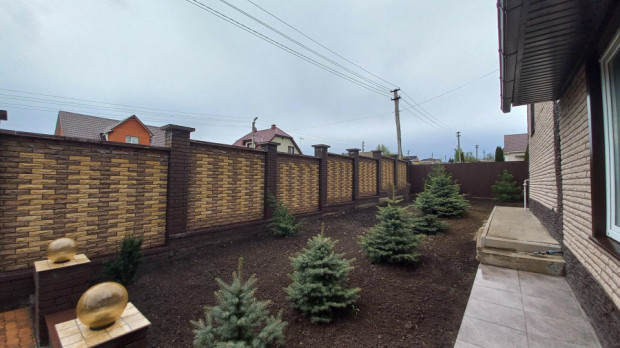 Фотография 9 - современный коттедж 169.7 м2 в пригороде Белгорода с террасой, гаражом и беседкой