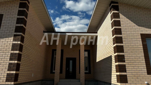Фотография 11 - Дизайнерский новый 5-комнатный  ДОМ 200 м2 с стильной  отделкой в п. Комсомольский