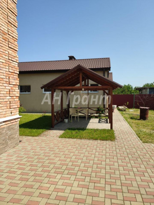 Фотография 12 - Благоустроенный ЖИЛОЙ 5-ком КОТТЕДЖ 230 м2 с МЕБЕЛЬЮ. ГАРАЖОМ и САДОМ в Новосадовый 16/1