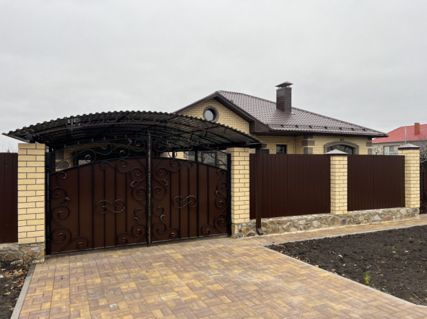 Фотография 2 - Продам новый дом 130м2 с полным ремонтом расположенный в мкр. Таврово-1