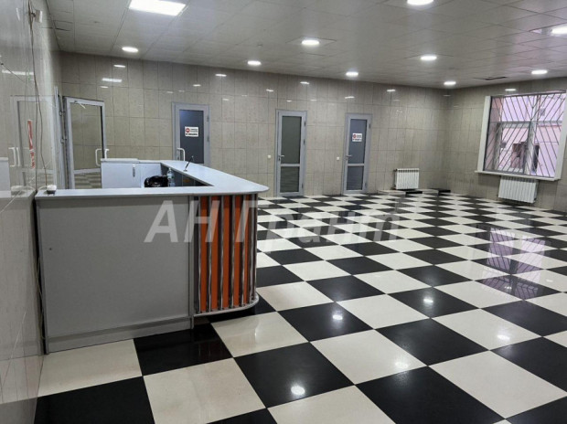 Фотография 12 - Продажа  КОММЕРЧЕСКОГО ПОМЕЩЕНИЯ 418 м2 на ул. Чичерина Белгород
