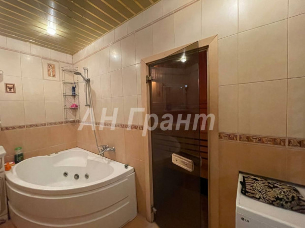 Фотография 41 - Жилой КИРПИЧНЫЙ 4х-комнатный КОТТЕДЖ 156 м2 с ГАРАЖОМ, БАНЕЙ, ЛЕТНЕЙ КУХНЕЙ и САДОМ в ДУБОВОЕ