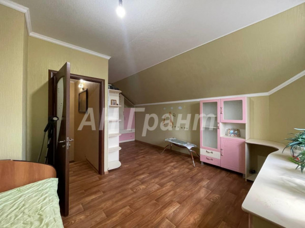 Фотография 22 - Жилой КИРПИЧНЫЙ 4х-комнатный КОТТЕДЖ 156 м2 с ГАРАЖОМ, БАНЕЙ, ЛЕТНЕЙ КУХНЕЙ и САДОМ в ДУБОВОЕ