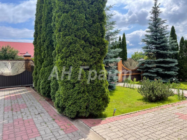 Фотография 16 - Жилой КИРПИЧНЫЙ 4х-комнатный КОТТЕДЖ 156 м2 с ГАРАЖОМ, БАНЕЙ, ЛЕТНЕЙ КУХНЕЙ и САДОМ в ДУБОВОЕ