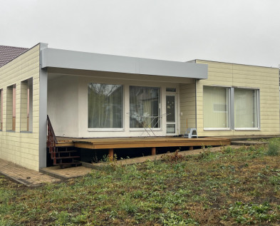 Продам дом 80м2 с ремонтом и мебелью расположенный в п. Дубовое, мкр. Новодубовской