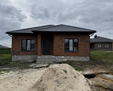 Продам новый дом 110м2 под чистовую отделку расположенный в с. Стрелецкое 