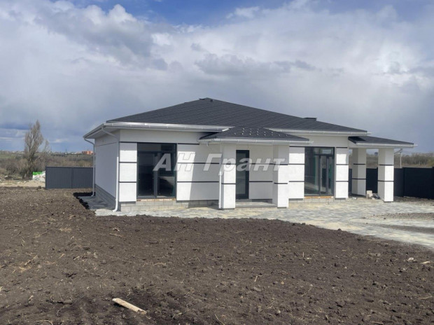 Фотография 2 - Дизайнерский НОВЫЙ 4х-к ДОМ 120 м2 с ГАРАЖОМ И НАВЕСОМ , БЛАГОУСТРОЙСТВОМ УЧАСТКА и ЗАБОРОМ в мкр НАСЛЕДИЕ