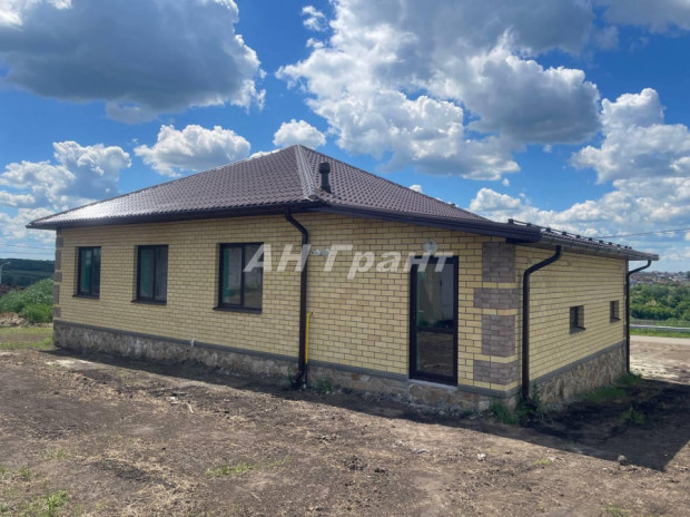 Фотография 4 - Новый 4х-к КОТТЕДЖ 150 м2 с ГАРАЖОМ и ШИКАРНЫМ ВИДОМ НА ОЗЕРО, в мкр Дальний