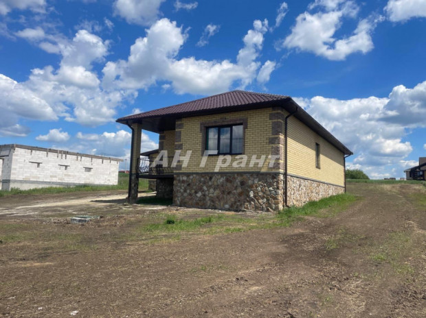 Фотография 10 - Новый 4х-к КОТТЕДЖ 150 м2 с ГАРАЖОМ и ШИКАРНЫМ ВИДОМ НА ОЗЕРО, в мкр Дальний