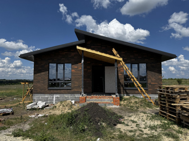 Фотография 1 - Продам новый дом 110м2 под чистовую отделку расположенный в с. Шагаровка