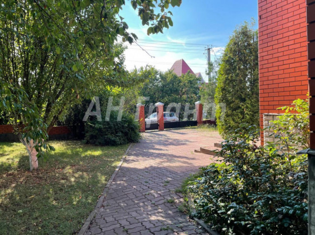 Фотография 4 - Жилой 4х-комнатный ДОМ 220 м2 с МЕБЕЛЬЮ, БАНЕЙ, бассейном, ГАРАЖОМ . ГОСТЕВЫМ ДОМОМ И БИЛЬЯРДОМ. в Дубовое