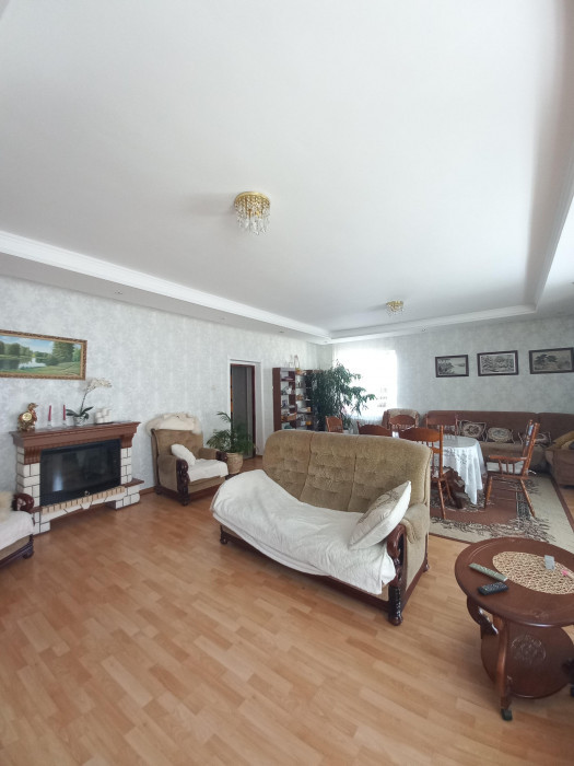 Фотография 8 - Продаётся 2эт. дом, 171.7 м2, участок 10 соток