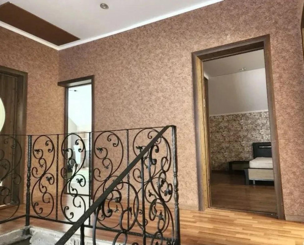 Фотография 18 - Жилой  кирпичный 4х-комнатный  КОТТЕДЖ 160 м2  с гаражом и  навесом для а/м в микрорайоне Таврово-6